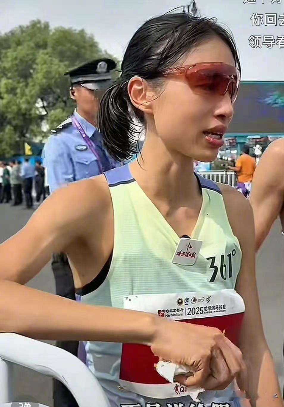 医院回应“最快女护士”被解聘或调岗！

9月5日，据媒体报道，经向医院求证，了解