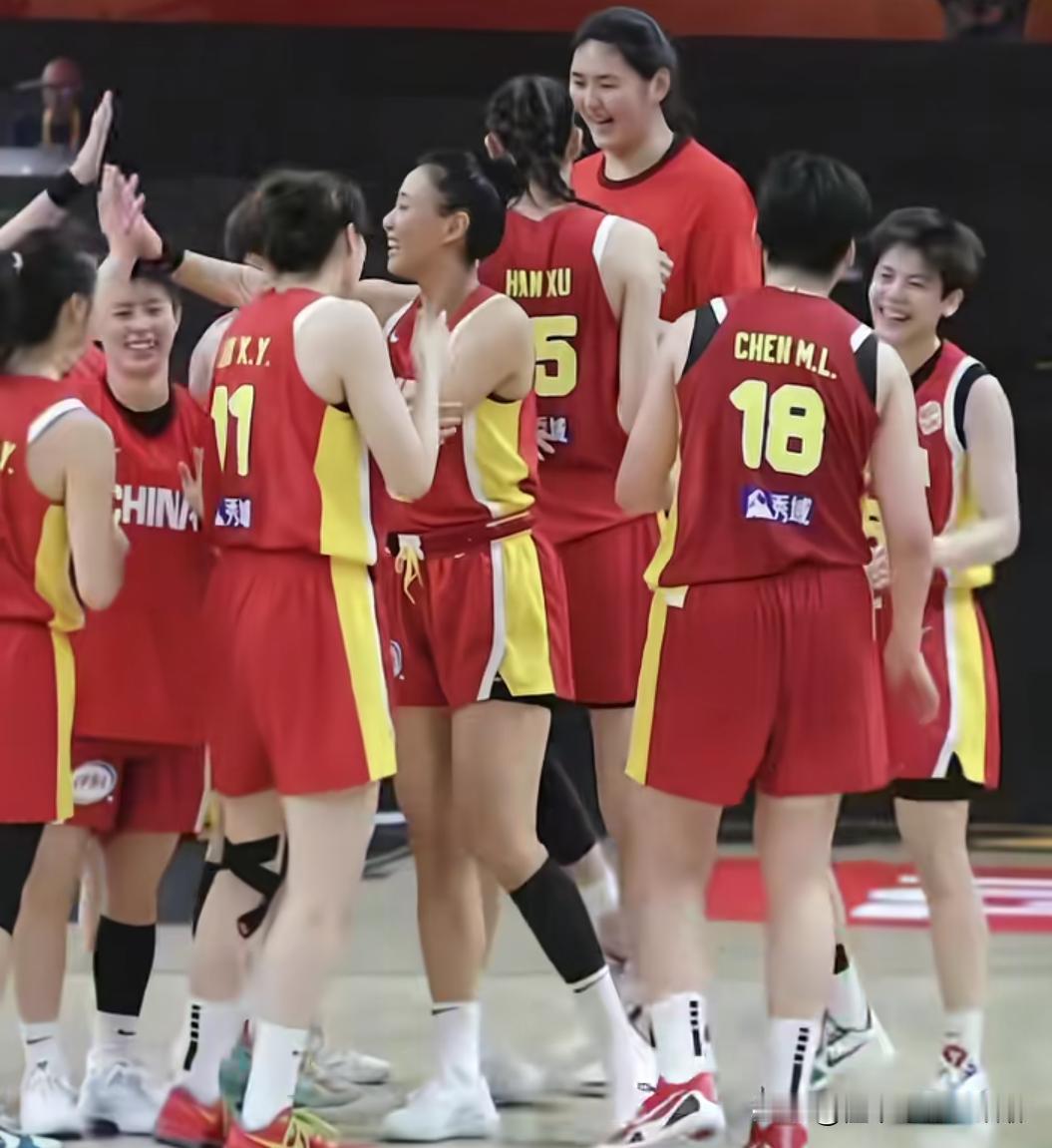 中国女篮挺进8强，这可以说是超出预期
这必须得夸夸女篮的精神，对战波多黎各可以说
