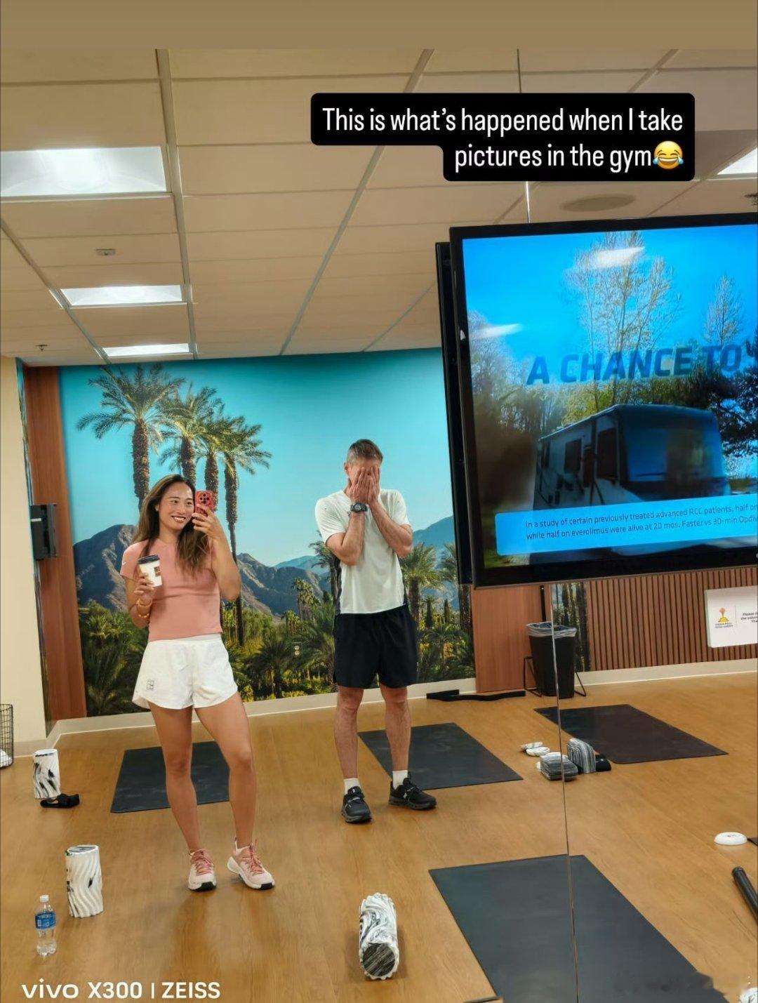 🇨🇳郑钦文抵达印第安维尔斯，开始备战我文加油郑钦文的郑在进行时网球talki