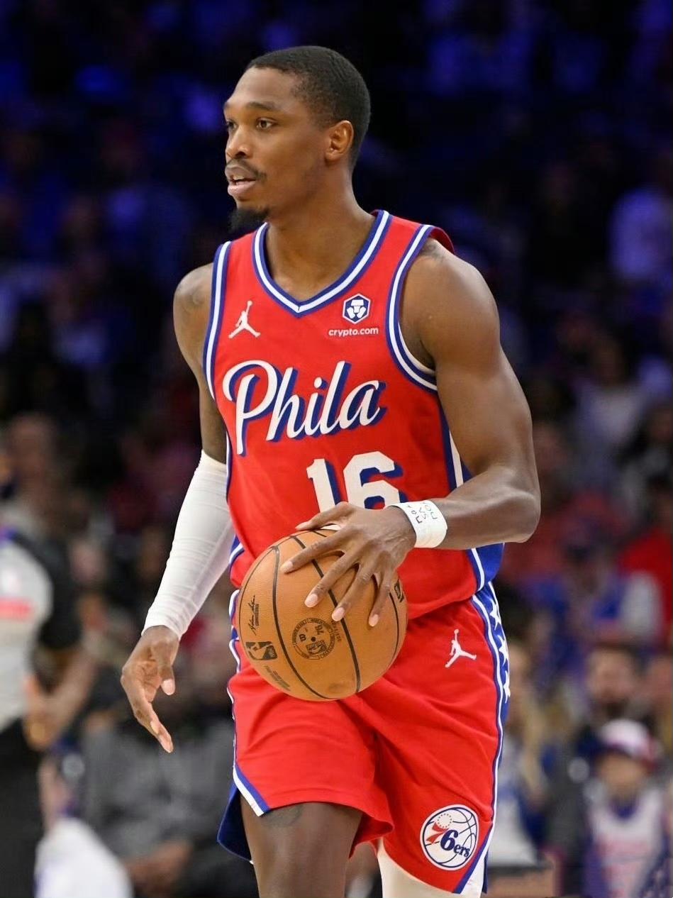 又在NBA失业了！！！朗尼-沃克即将加盟以色列联赛！

自由球员“盆栽哥”朗尼-