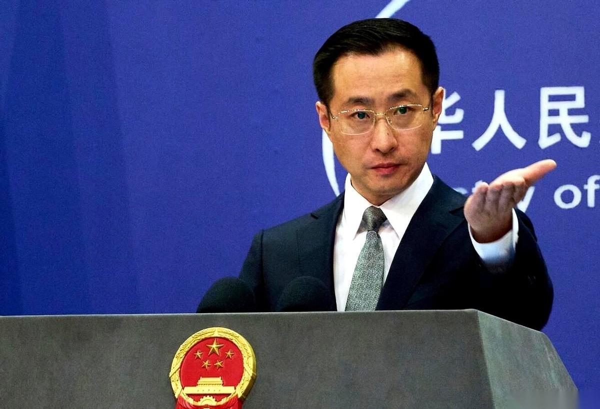 美国那边又甩过来一口大锅，说只要我们给普京打个电话，战争就能停。
我真是看笑了。