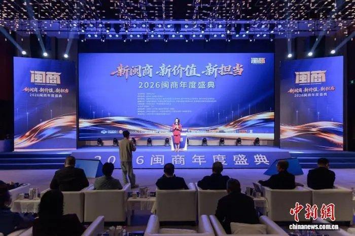 曹德旺这句话，说得太狠了，但也说透了！

有人一开口就是几百亿捐款，他却说：企业