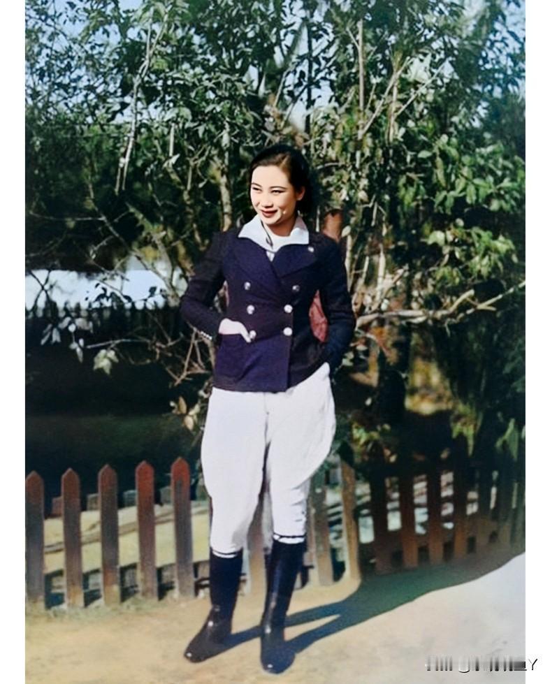 胡蝶年轻时有多美！这便是胡蝶年轻时候的真实模样，这不是演戏，确是货真价实的本人，