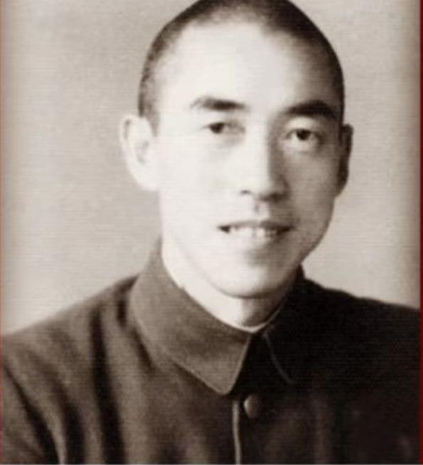 1949年，国民党少将投诚，对军管会代表低语：我1924年就入党了
【1949年