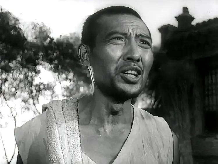 周森冠（1920年-），辽宁人，中国资深影视男演员。他的代表作品包括《一场风波》
