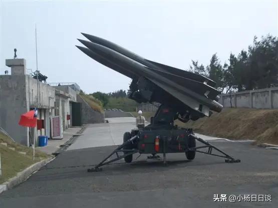 吃一堑长一智！

伊朗终于上道了，固定式导弹发射井和发射架换成了可移动的导弹发射