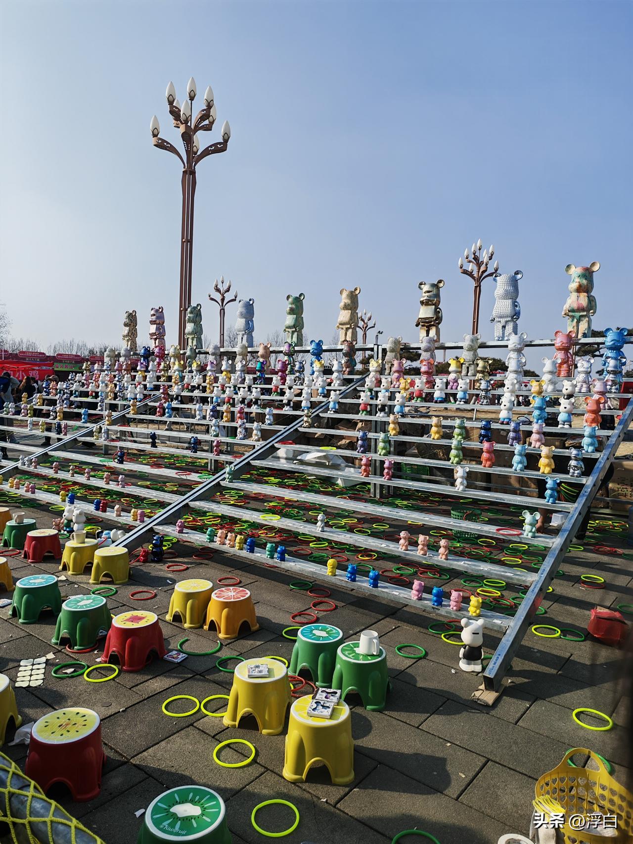 如果没有小孩，这些地方基本上大人都不会去。

有小孩的地方才有活力，才能带动消费