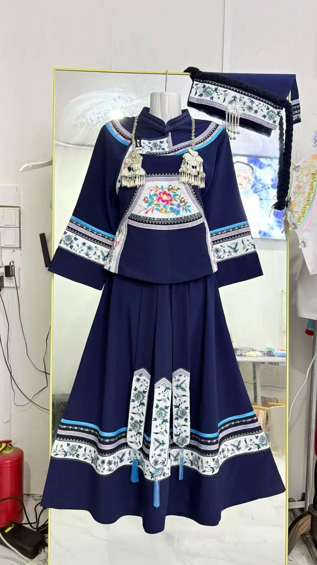 布依族服饰订做 布依族民族服装 贵州少数民族服装女装