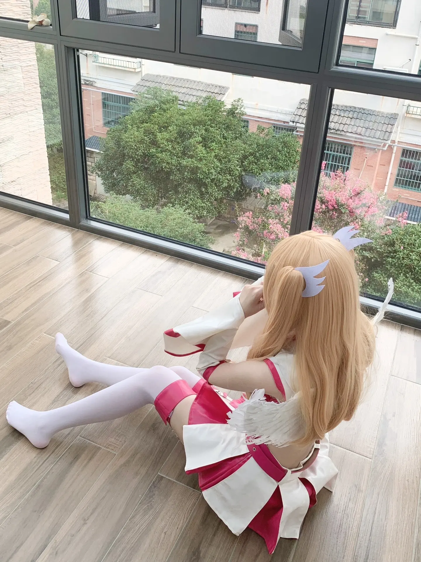 那如果是2.5次元的女生呢