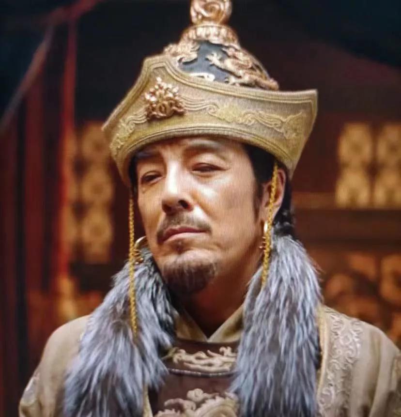 很久没有看到这么有压迫感的反派了!
元昊真的是压迫感十足啊，让我第一次觉得主角就