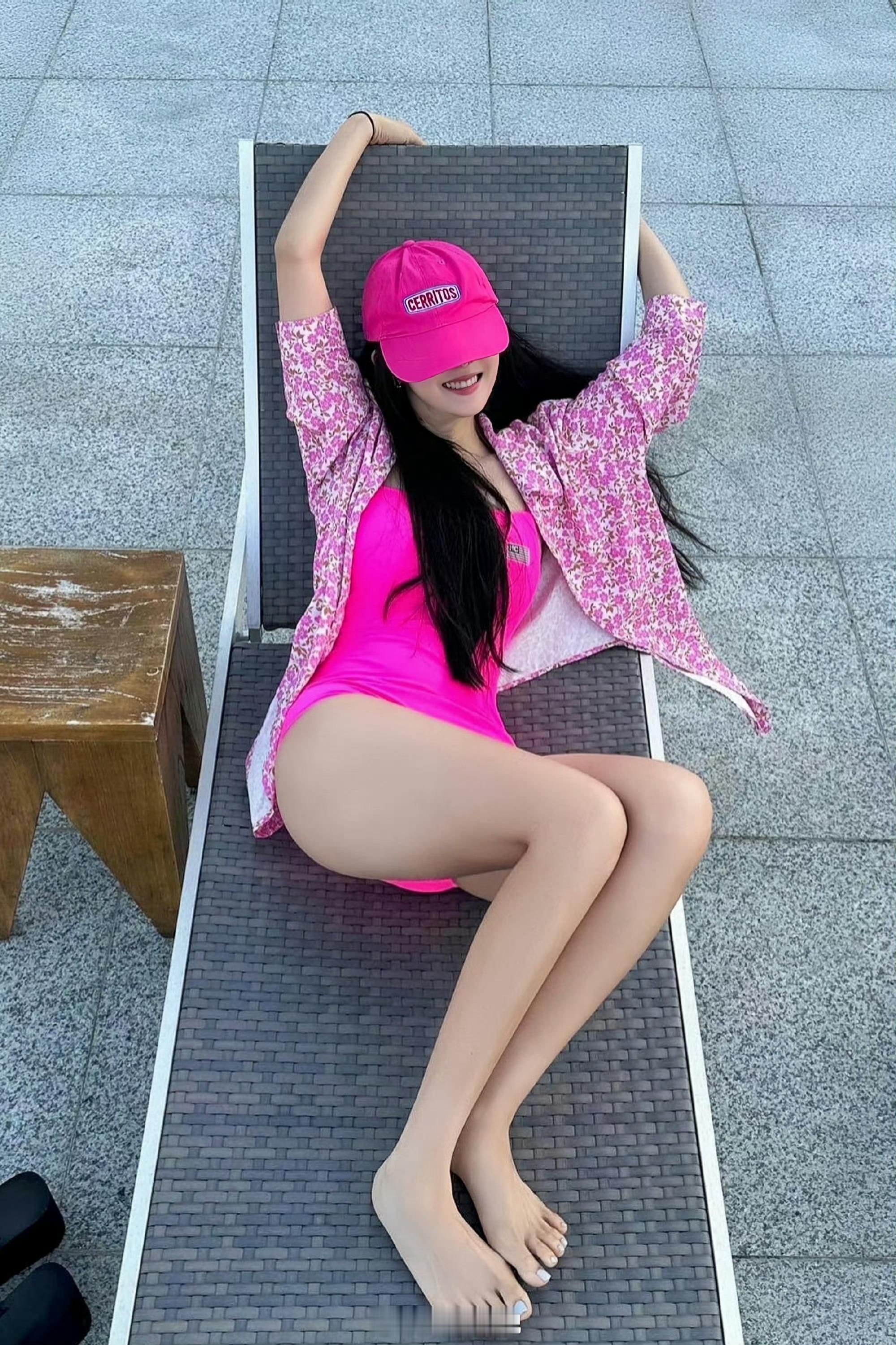 肤白貌美大长腿——喜欢游戏的韩国女神朴孝敏[心]韩国承认游戏被中国反超 ​​​
