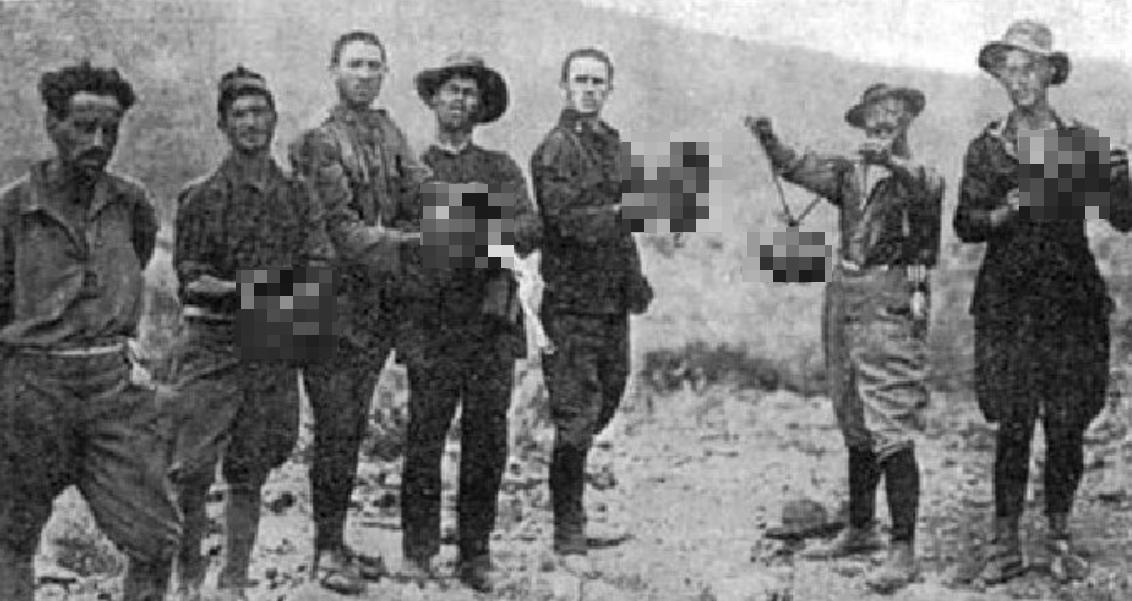 1926年摩洛哥照片：西班牙外籍军团“特西奥”在里夫战争期间，与阿卜杜勒·卡里姆