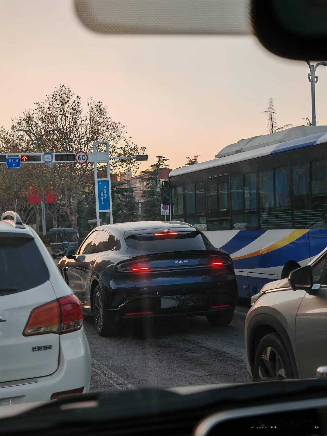 这段时间除了北方开始降温以外，广东的温度也明显降下来了。就拿最近几天来说吧，中午