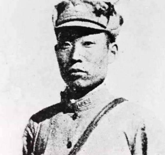 他是令日军闻风丧胆的大刀将军，喜峰口战役中，率领29军大刀队深夜奇袭，近身斩杀大