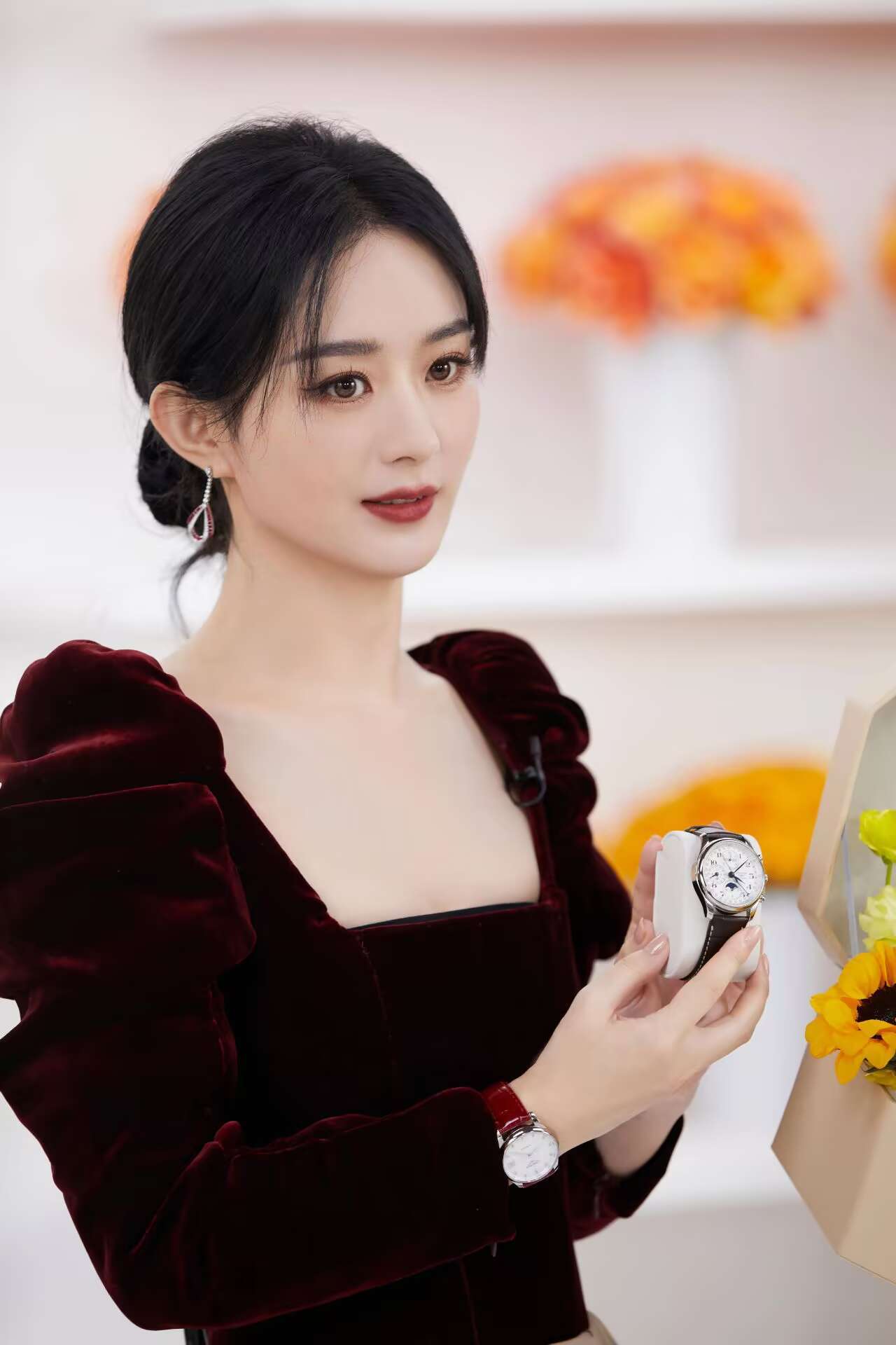 赵丽颖[超话]  💛赵丽颖贾小朵 💛赵丽颖李红樱 💛赵丽颖乔妍想念是不同忍
