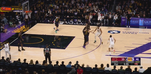 艾顿今天躲不了，肯定得顶上，不顶也得顶。