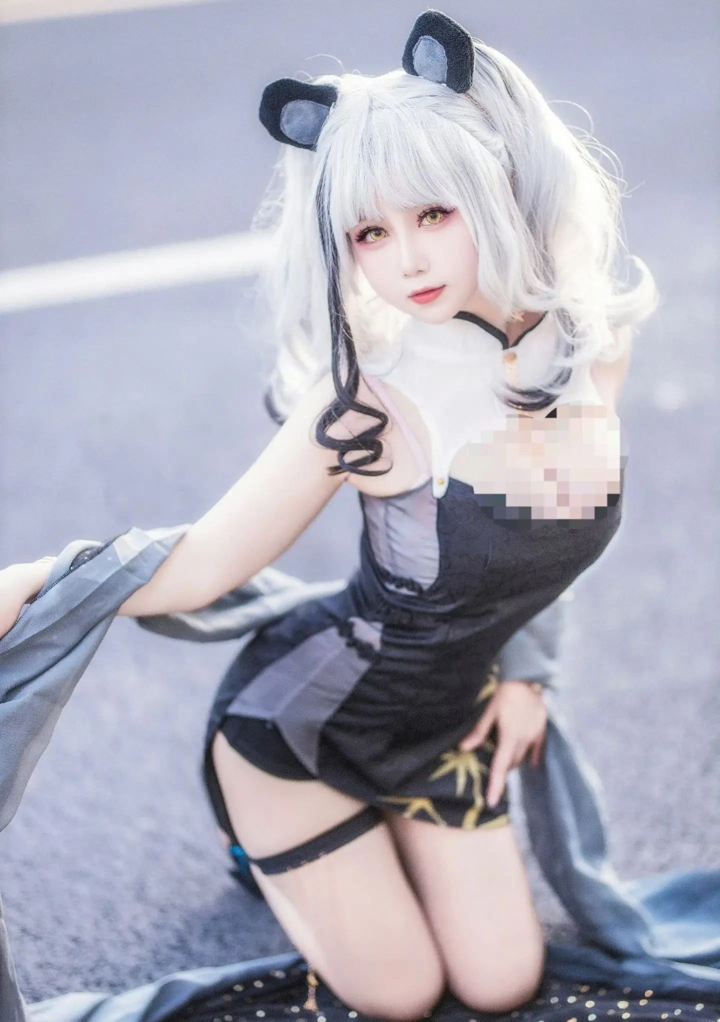 性感美女 cosplay 你要怎么抵抗我 这腿又长又白又细 明日方舟cos