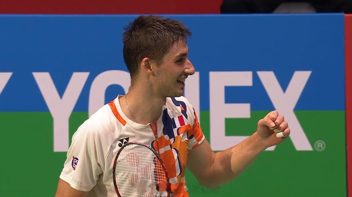 男单 半决赛 昆拉武特(3) 11-21 20-22 小波波夫(8) [并不简单