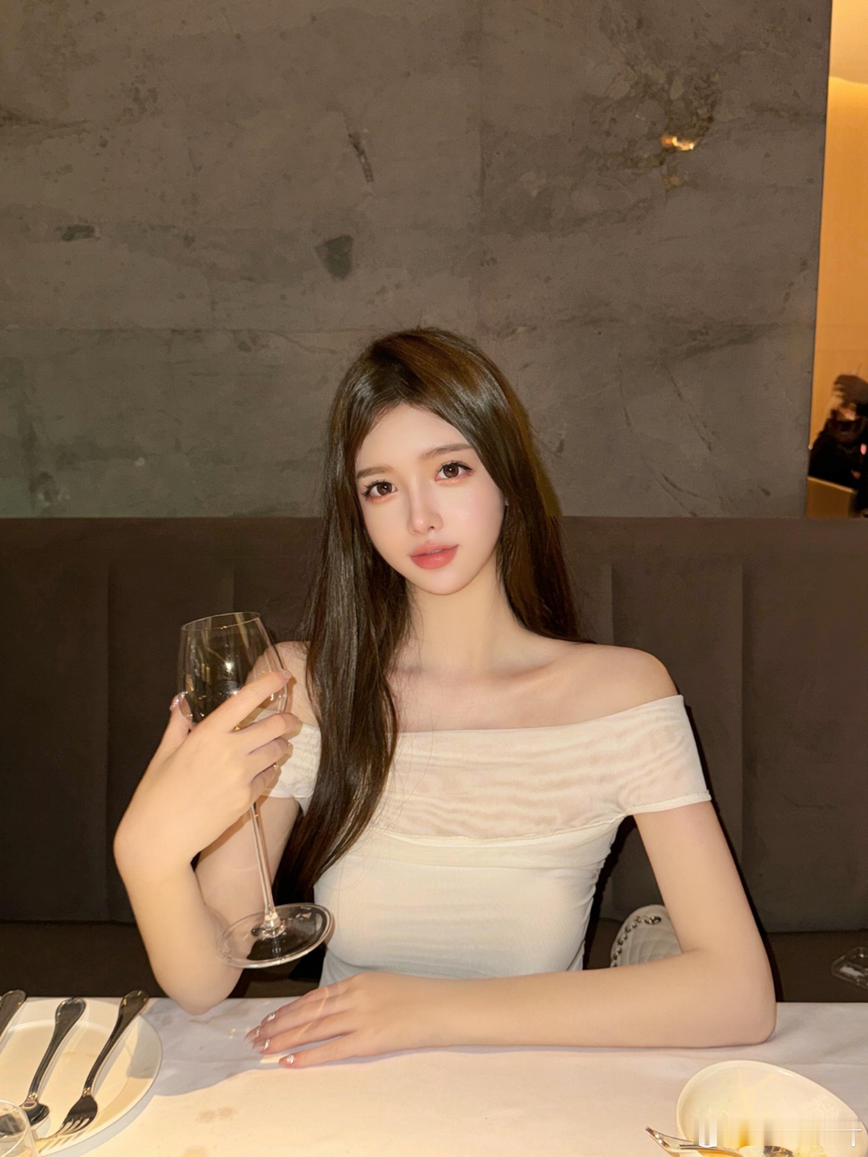 永远太远了 明天陪我吃饭吧 ​​​