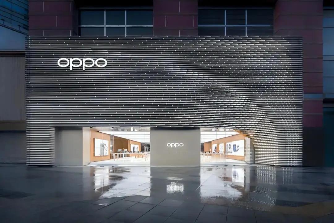 OPPO的衰落解释了手机厂家为什么要拼命上探高端，在高端站不稳被淘汰只是早晚的事