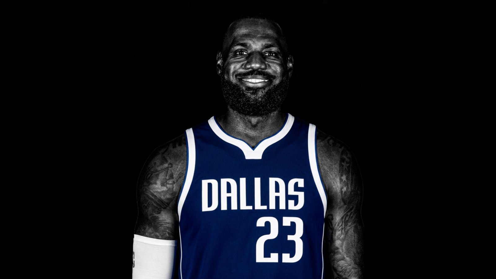 露天看台的记者Eric Pincus认为独行侠是签下詹姆斯的黑马球队之一NBA
