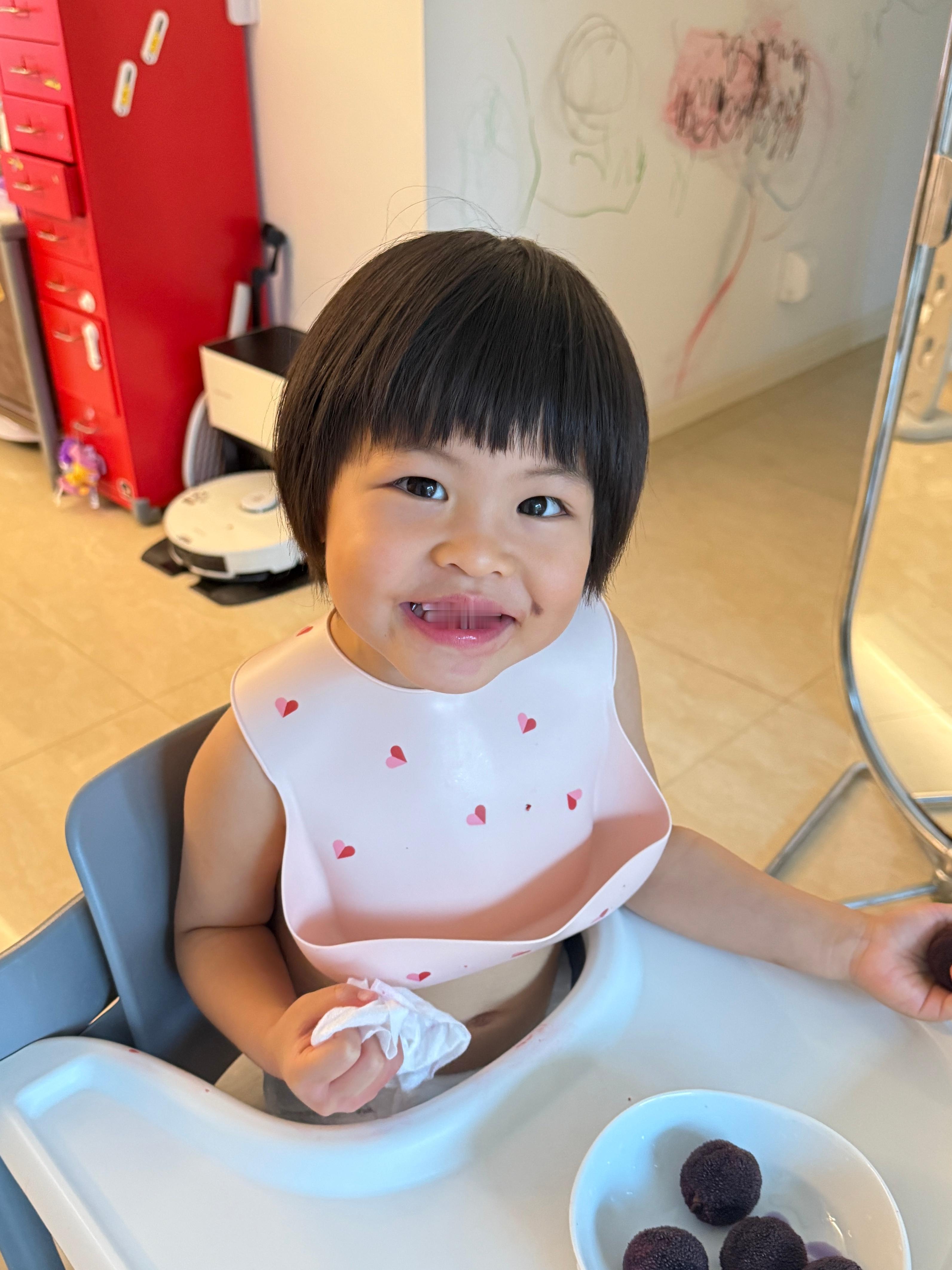 去年上过的，云南产东魁杨梅，今天的果子熟了现在是云南产区的，真正的纯元皇后杨梅，