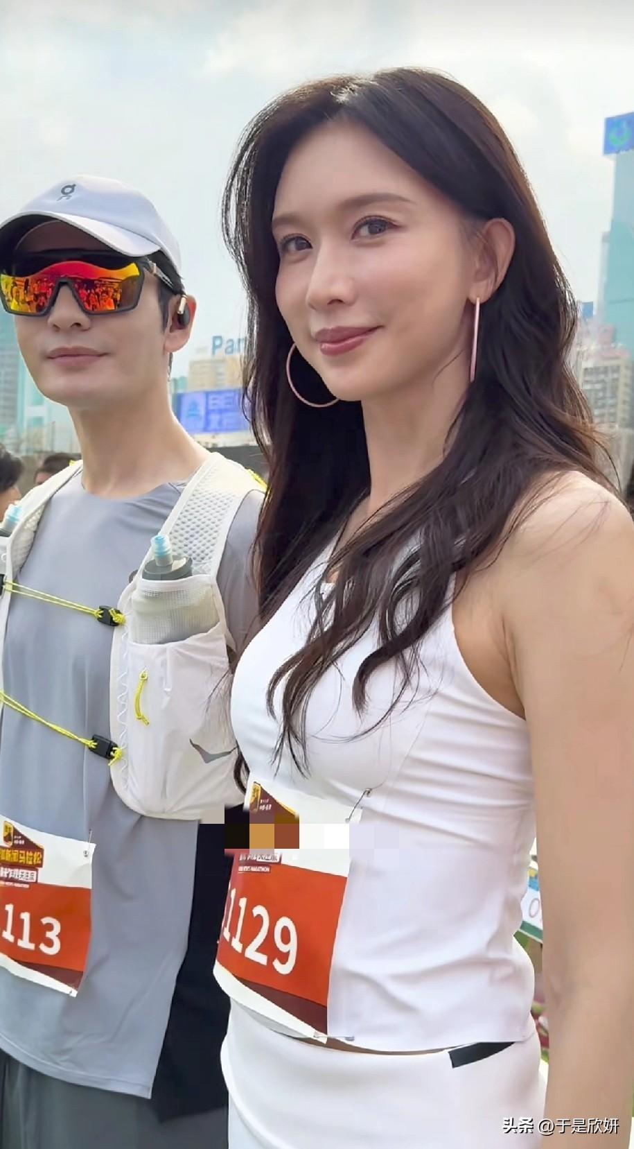 51岁林志玲现身马拉松！生图状态炸了，网友：岁月只败普通人？
 
第十八季搜狐新