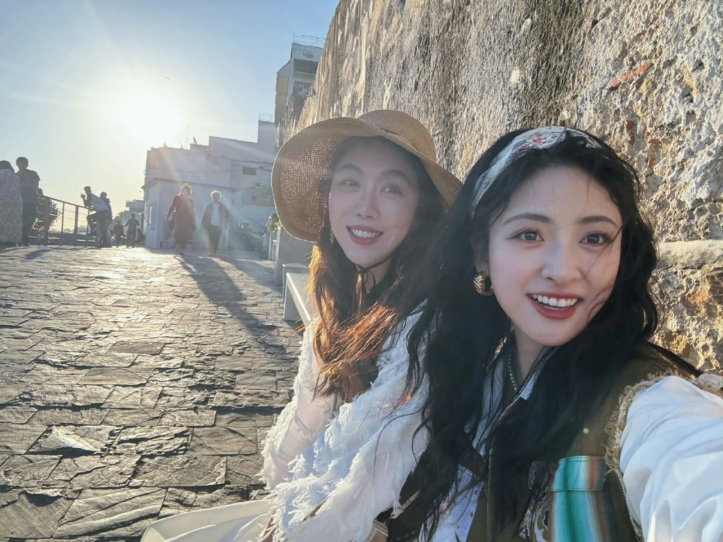 沈月说姜妍拍的挺好的沈月姜妍 ​​​