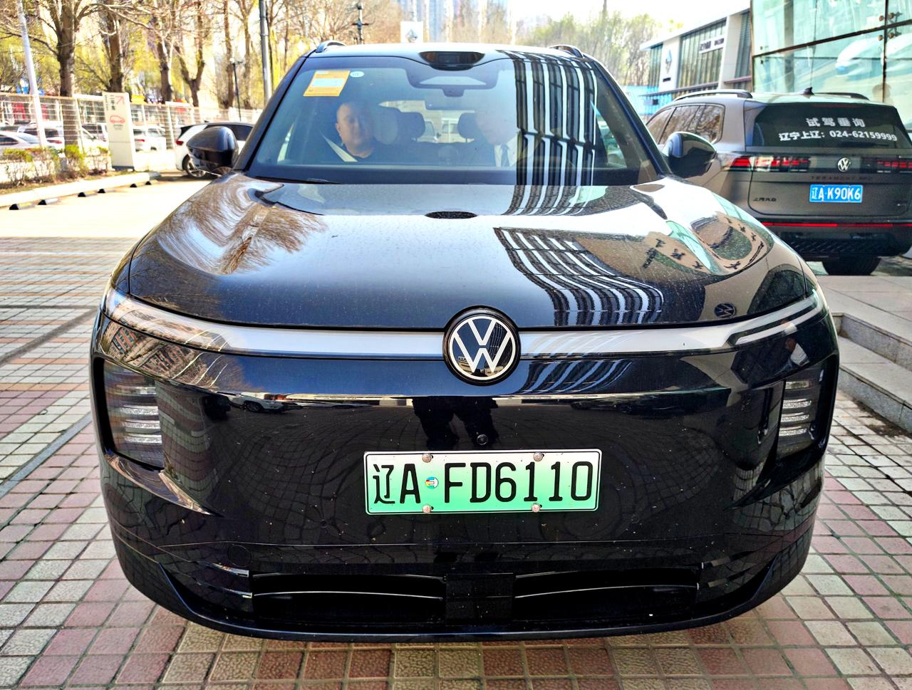 满级旗舰SUV《大众9Ⅹ》
   大众9Ⅹ是上汽大众新推出的，一款德系满级旗舰S