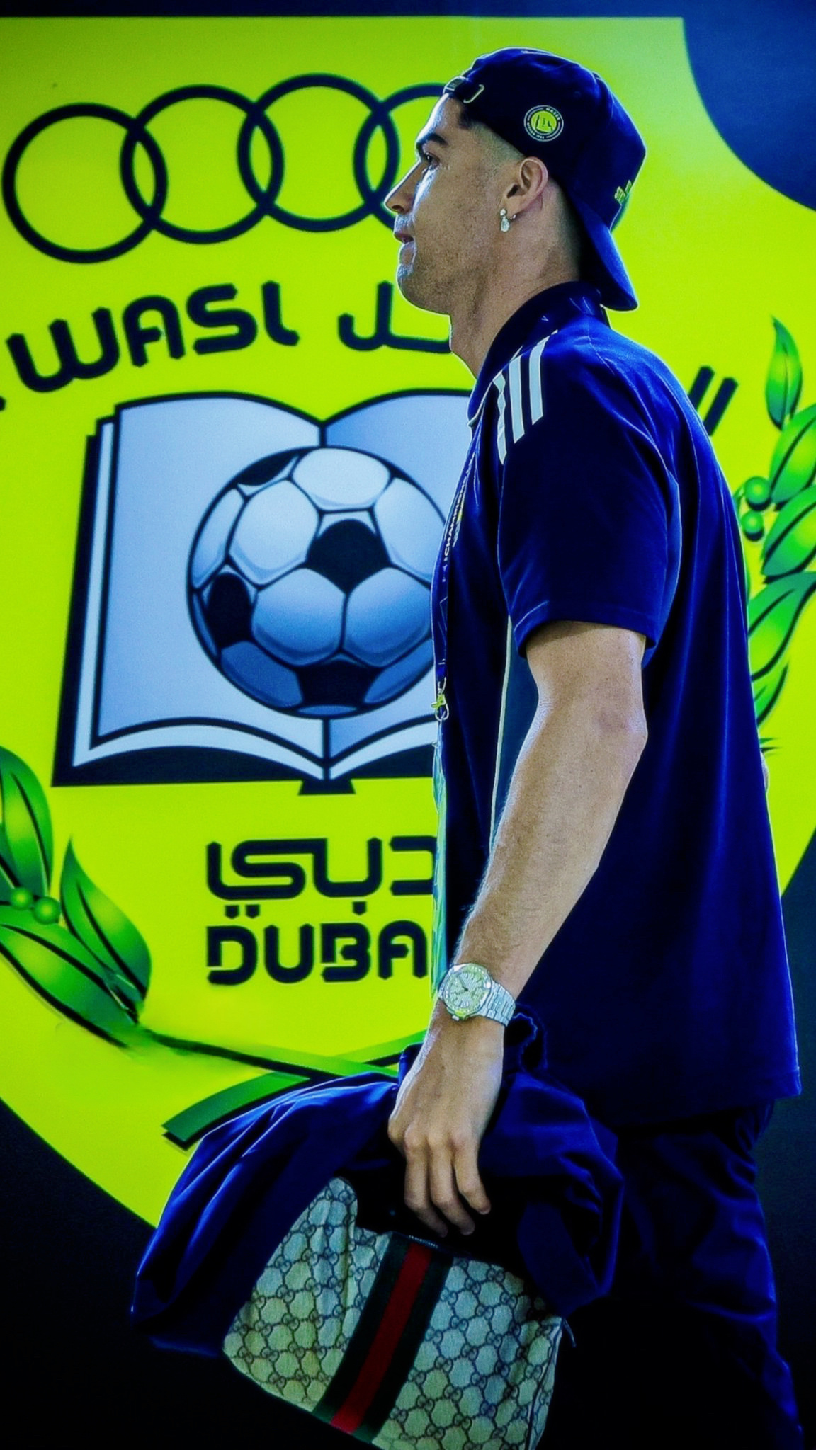 神图 +1 C罗生涯第969球