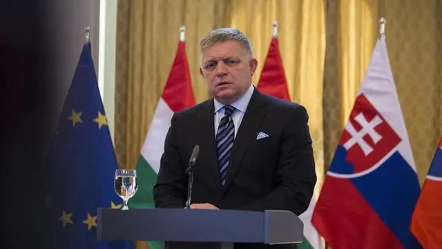 欧盟这回是真吵崩了！斯洛伐克总理菲佐彻底撕破脸，当着媒体的面痛骂欧盟委员会主席冯