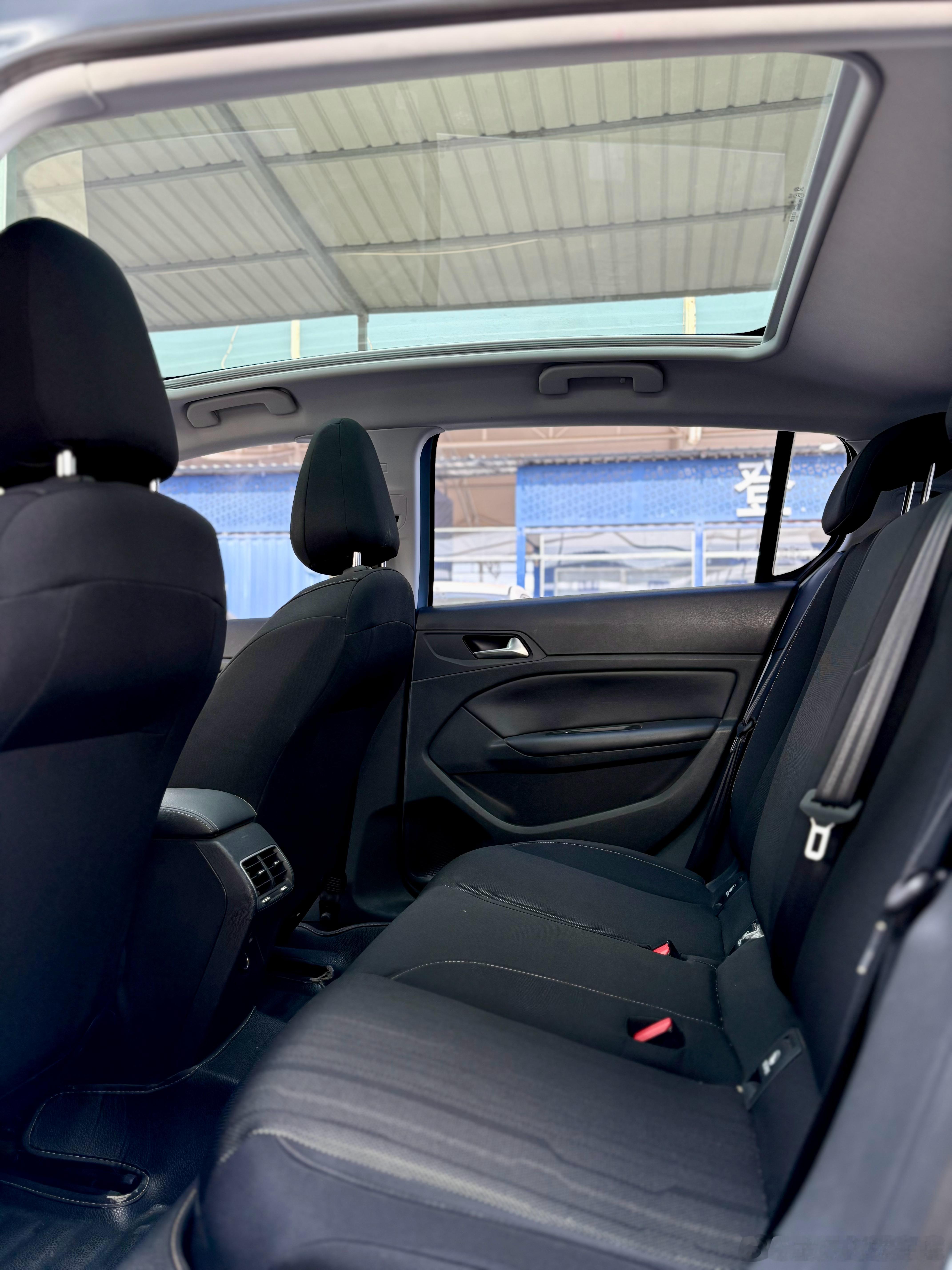 16年标志308S 1.6T四缸自动劲驰版北京一手到店 13万多公里 精品车况大