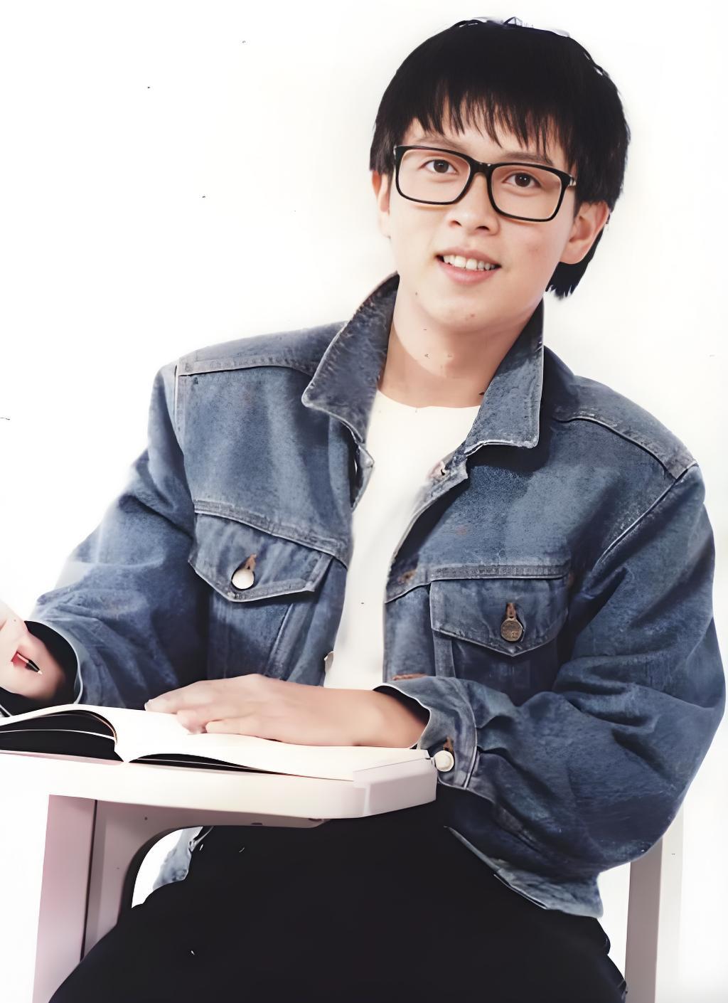 今天是张雨生六十岁生日，小宝哥离开我们已经超过28年了，但是他留给我们的那些或高
