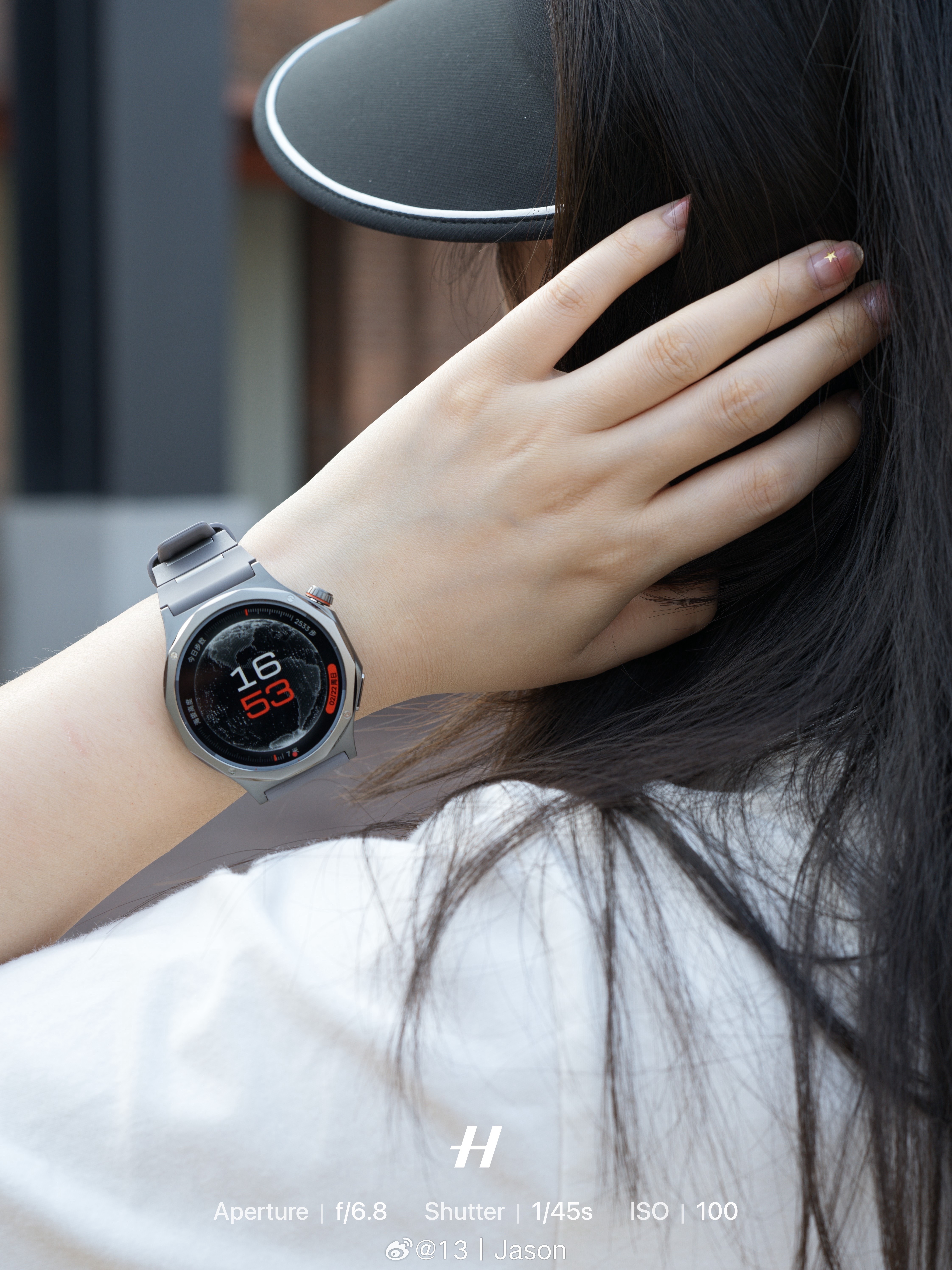 先来看看即将发布的 OPPO Watch X3 。作为 X2 老用户，它一直都是