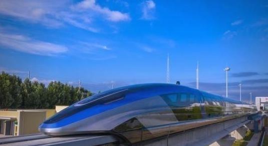 其实很多人没有发现，今天的中国这么强大，其实是很反常的。按常规历史逻辑，一个国家