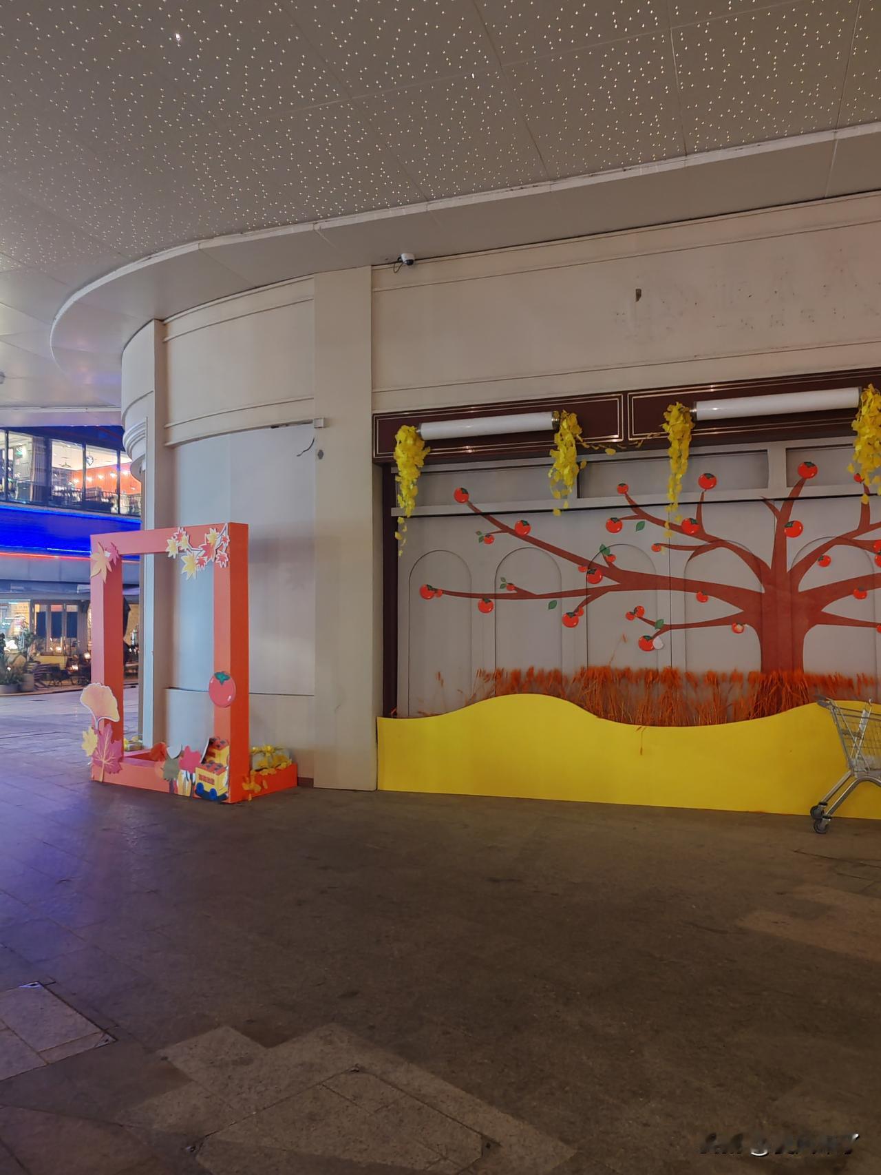 惠州惠阳大亚湾哪里的商铺适合投资现在商铺投资要慎重。不单惠阳大亚湾，因为整体经济