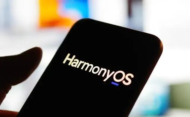 果然闷声干大事，HarmonyOS将不再兼容安卓应用，目前已经传出互联网大厂招募