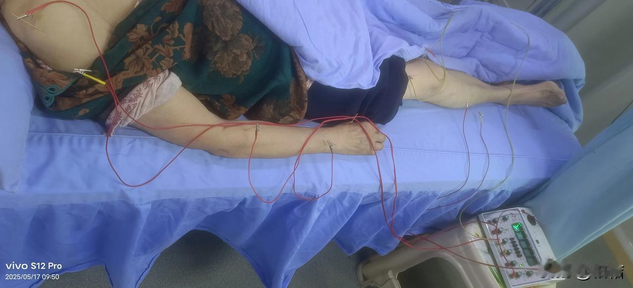 在婆婆心里，媳妇再好，也不如自己的女儿。所以问大家，值得吗。