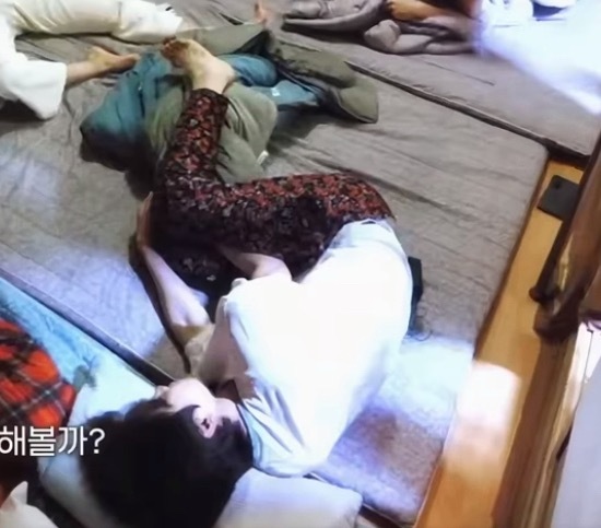 好难受呀好无助呀好想回城里想我的清潭洞子 