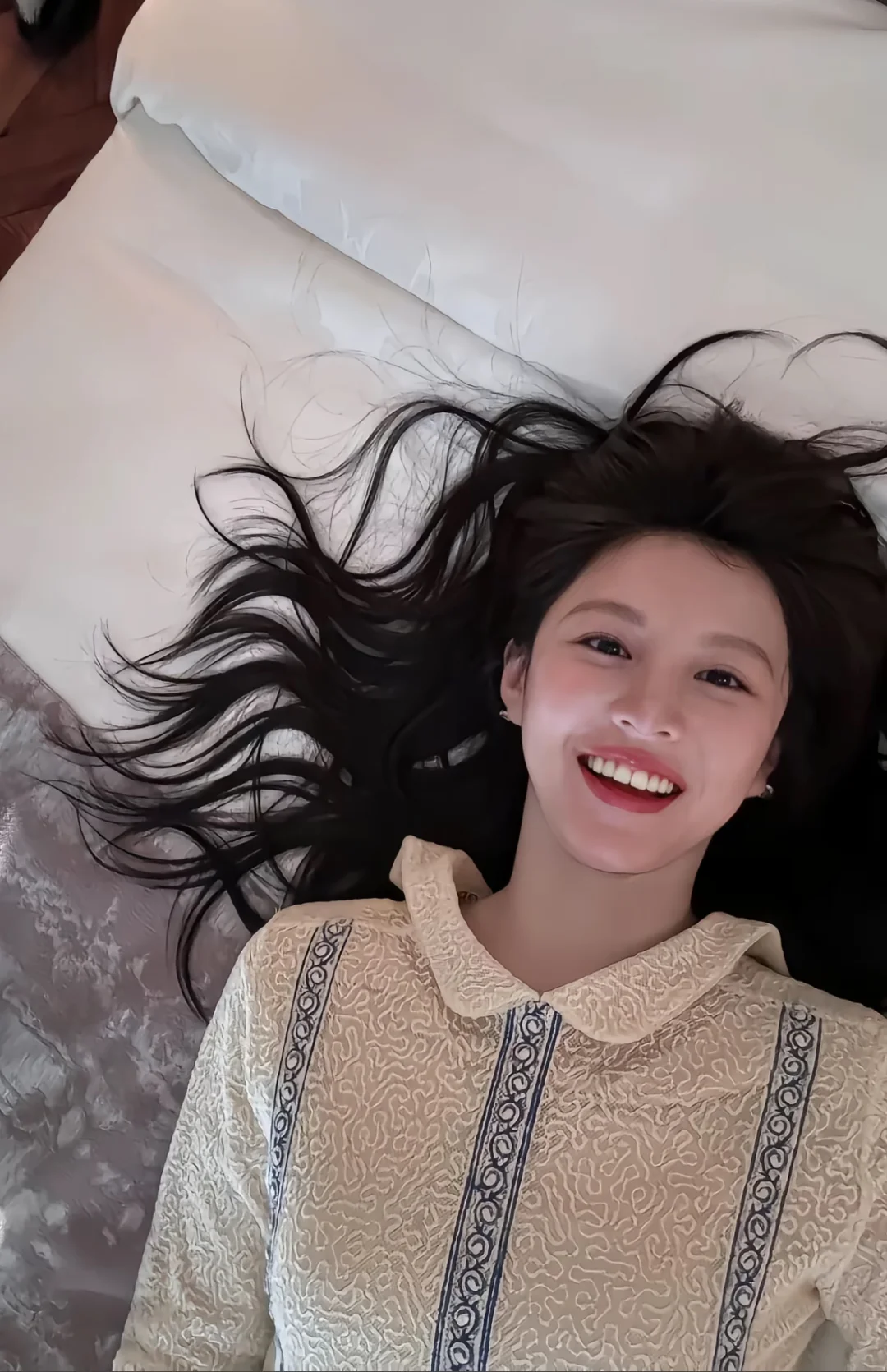 此人美商极高～韩剧女主高允真