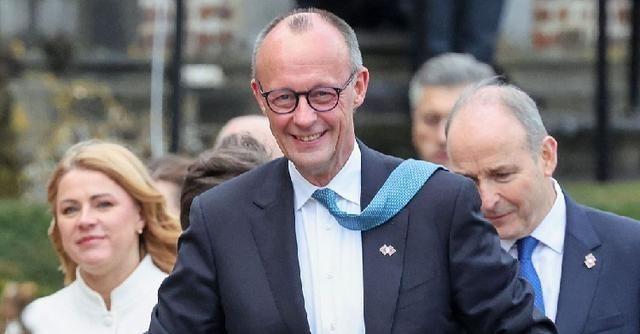 默茨总理在北京说，德国和中国是“世界三大工业化国家中的两个”，他声称，这是两国的