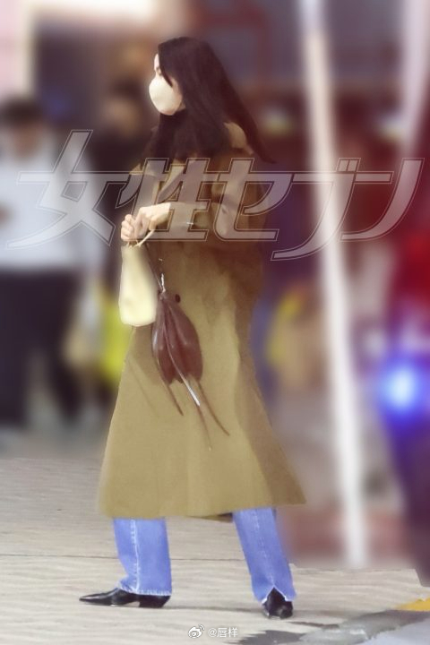 女7独家拍摄：3月下旬，长泽雅美（38）与丈夫福永壮志（43）的“银座约会”照 