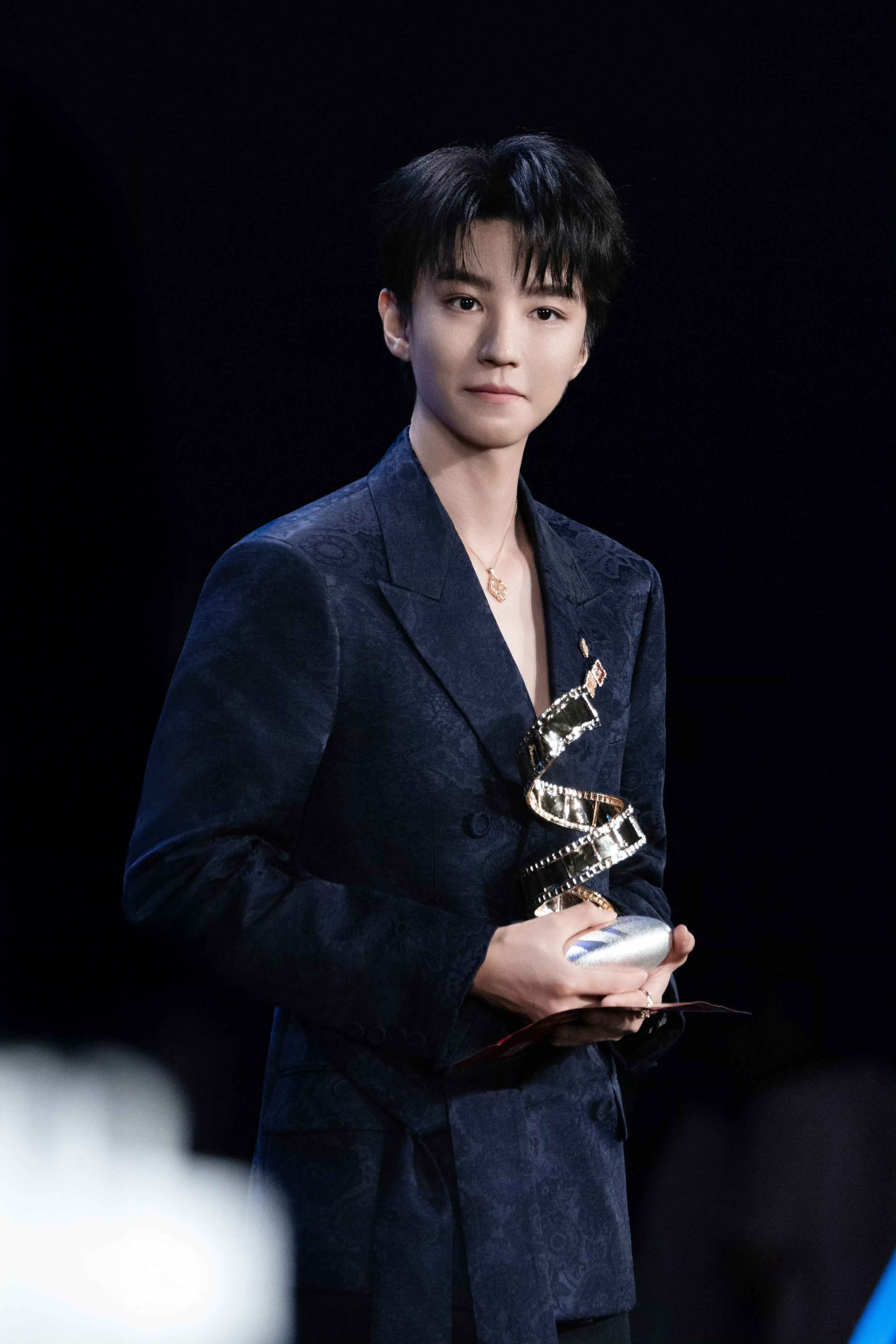 王俊凯 💙王俊凯电影刺猬💙💙王俊凯电影万里归途💙💙王俊凯电影野孩子 ?