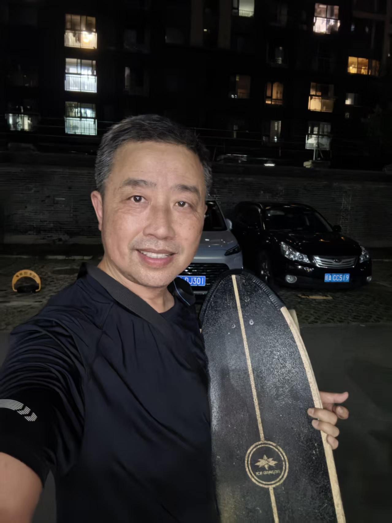 今天是我戒酒的第364天，还差一天就满一整年。等满了一年，我就不再特意记录了，往