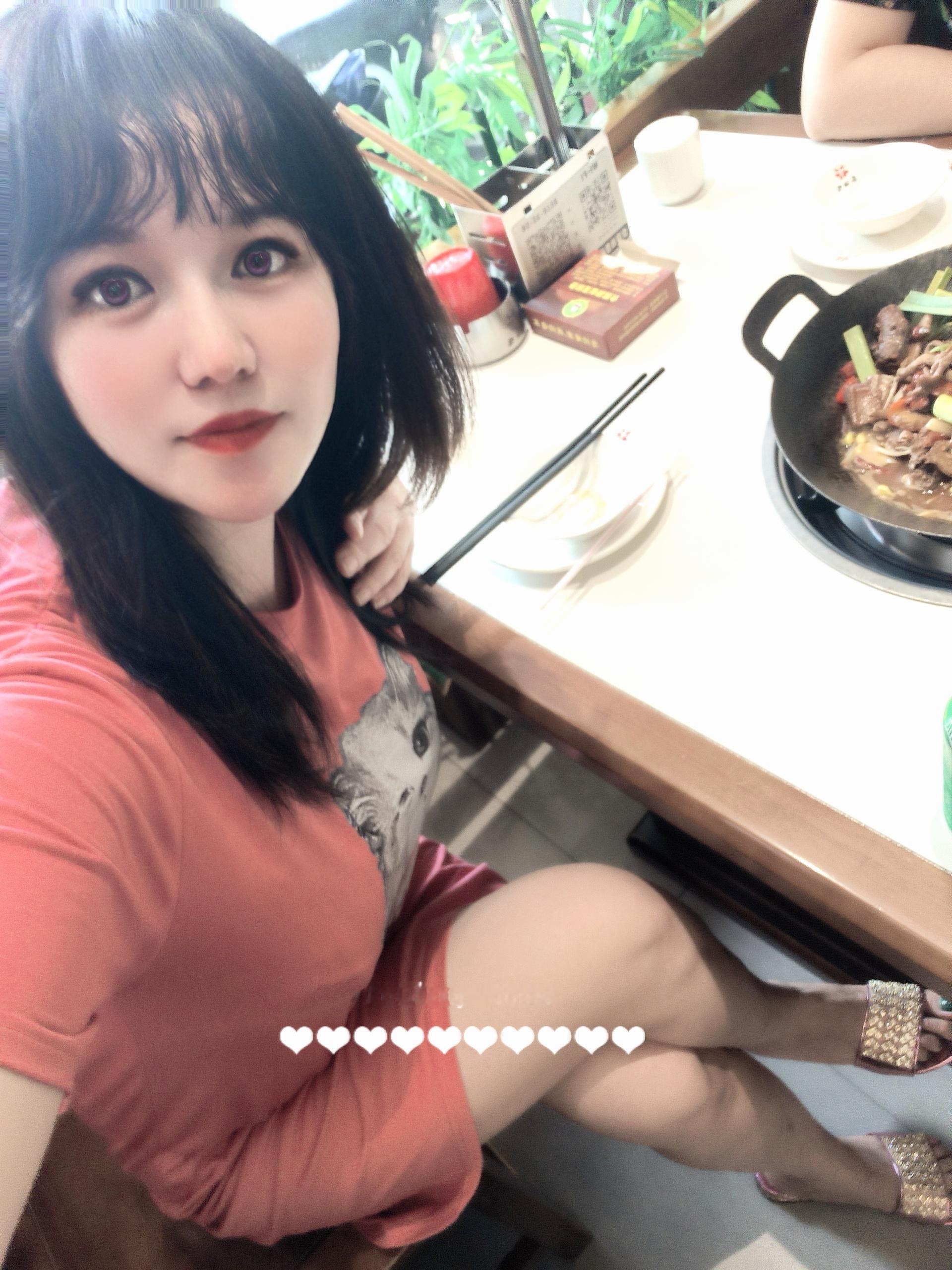 【給我吃一口】""現在不能給你回答，但我會給你一盤好菜比如"土豆肉末湯"或者"啤
