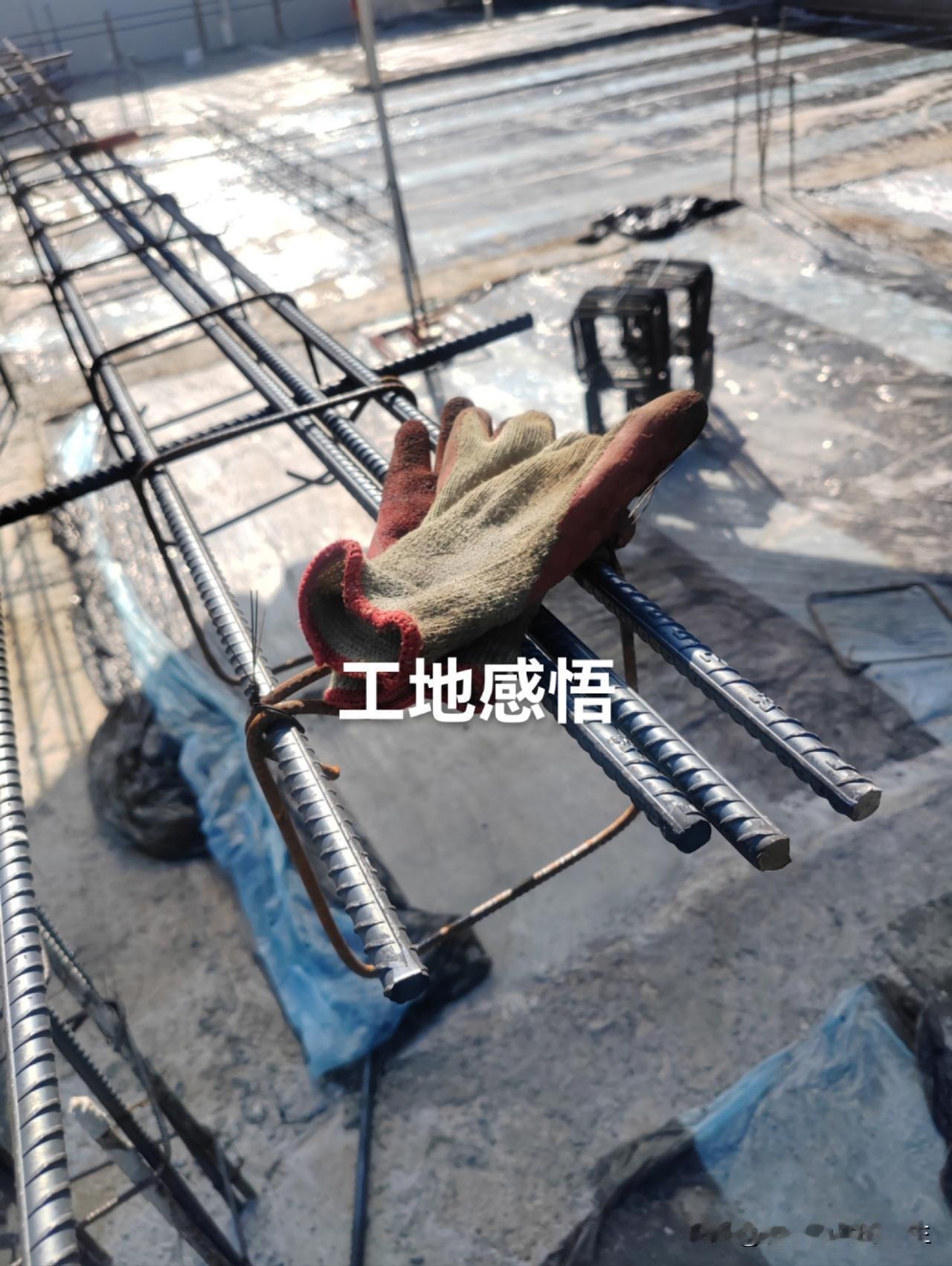 女人干工地有多难，其中的尴尬只有自己懂

你发现了吗，女人真的不太适合长期在工地