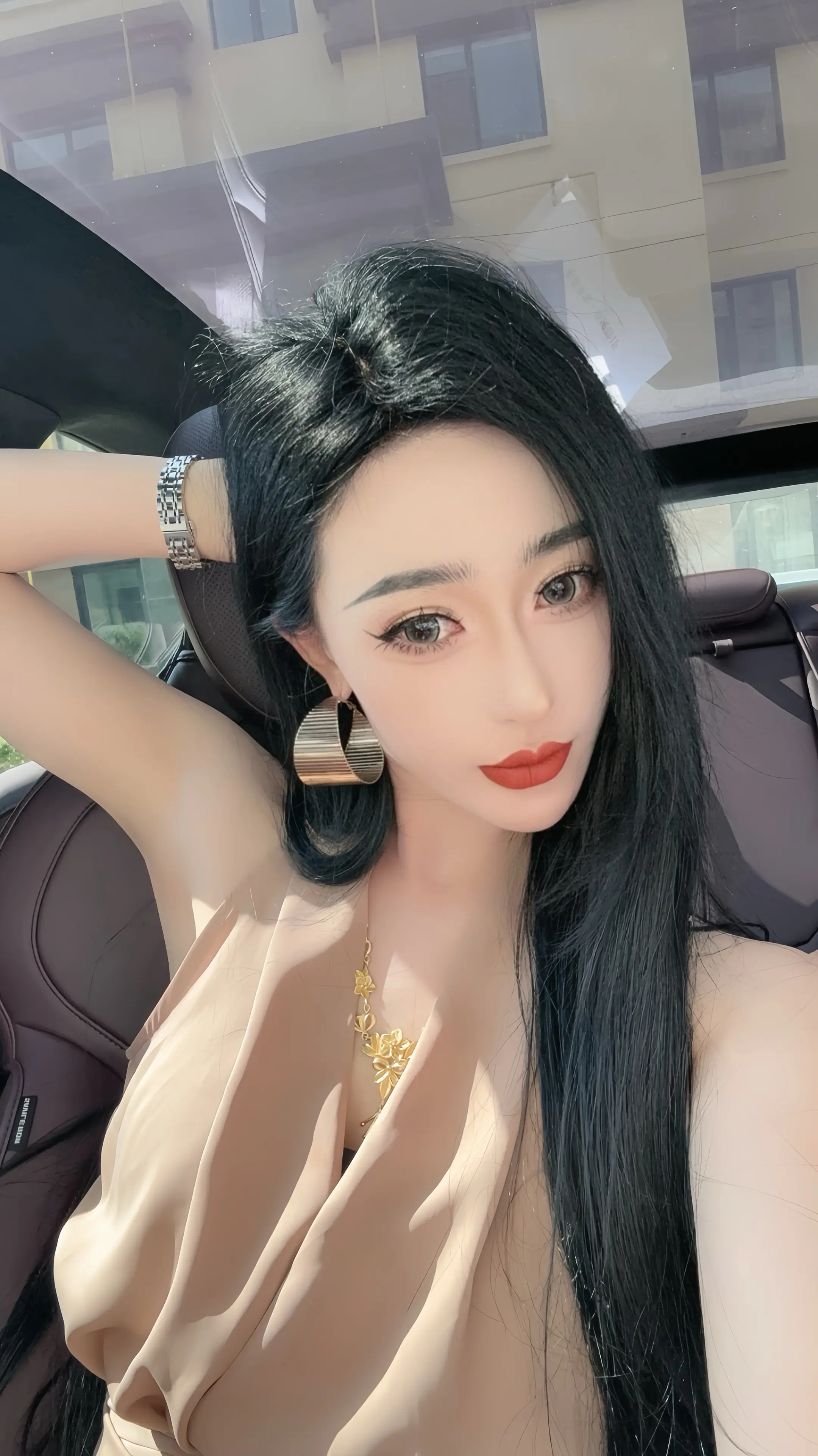 只做真女人，只爱真男人