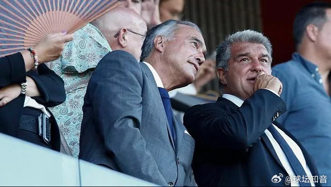 《世界体育报》消息，巴萨主席大选尘埃落定，拉波尔塔以压倒性优势击败丰特，他的新任