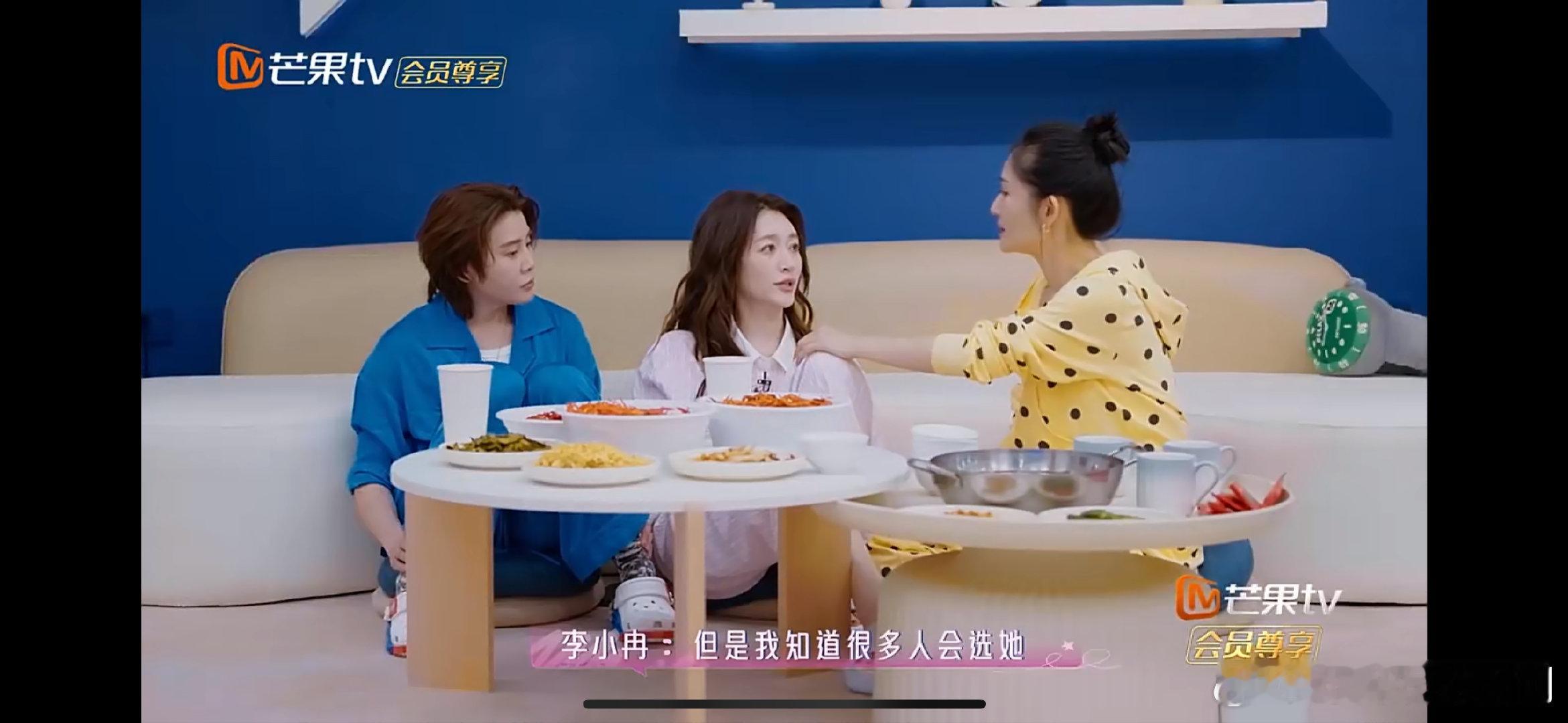 王濛是李小冉颜粉 乘风2026濛主这哪里是来参加节目，分明是来追颜值偶像李小冉的
