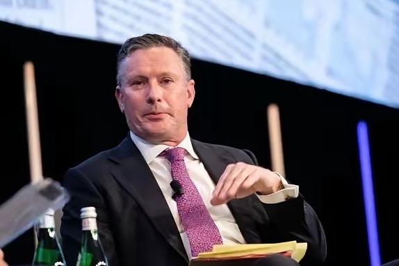 希勒公开对世界喊话！这位澳大利亚准驻日大使公开呼吁西方国家一起携手对抗中俄，已然